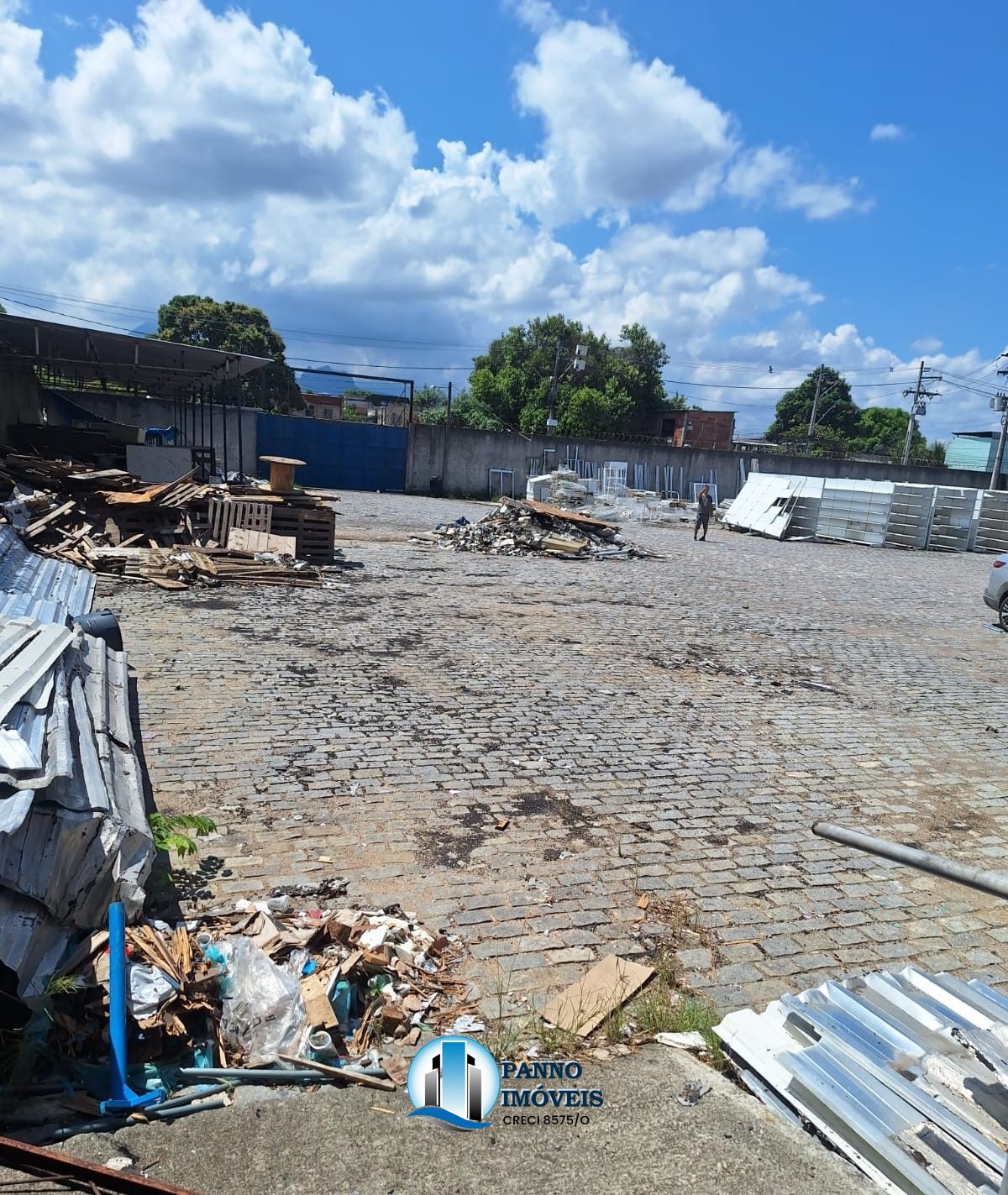 Pavilhão/galpão/depósito para alugar  no Chácaras Arcampo - Duque de Caxias, RJ. Imóveis