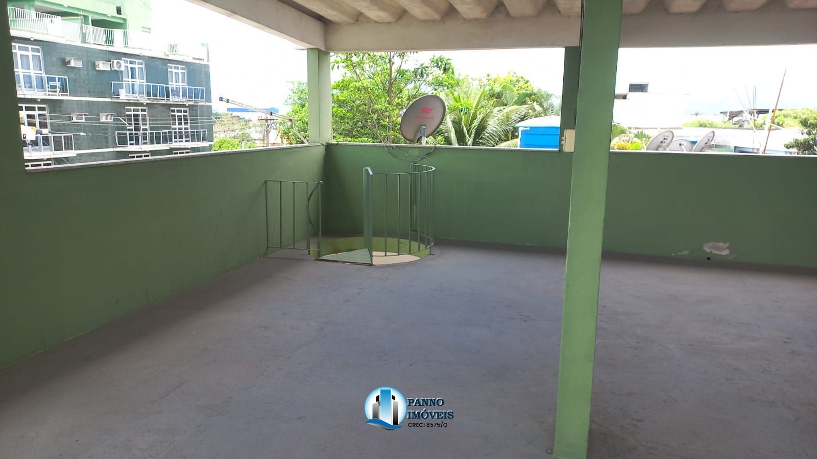 Casa para alugar com 4 quartos, 220m² - Foto 3