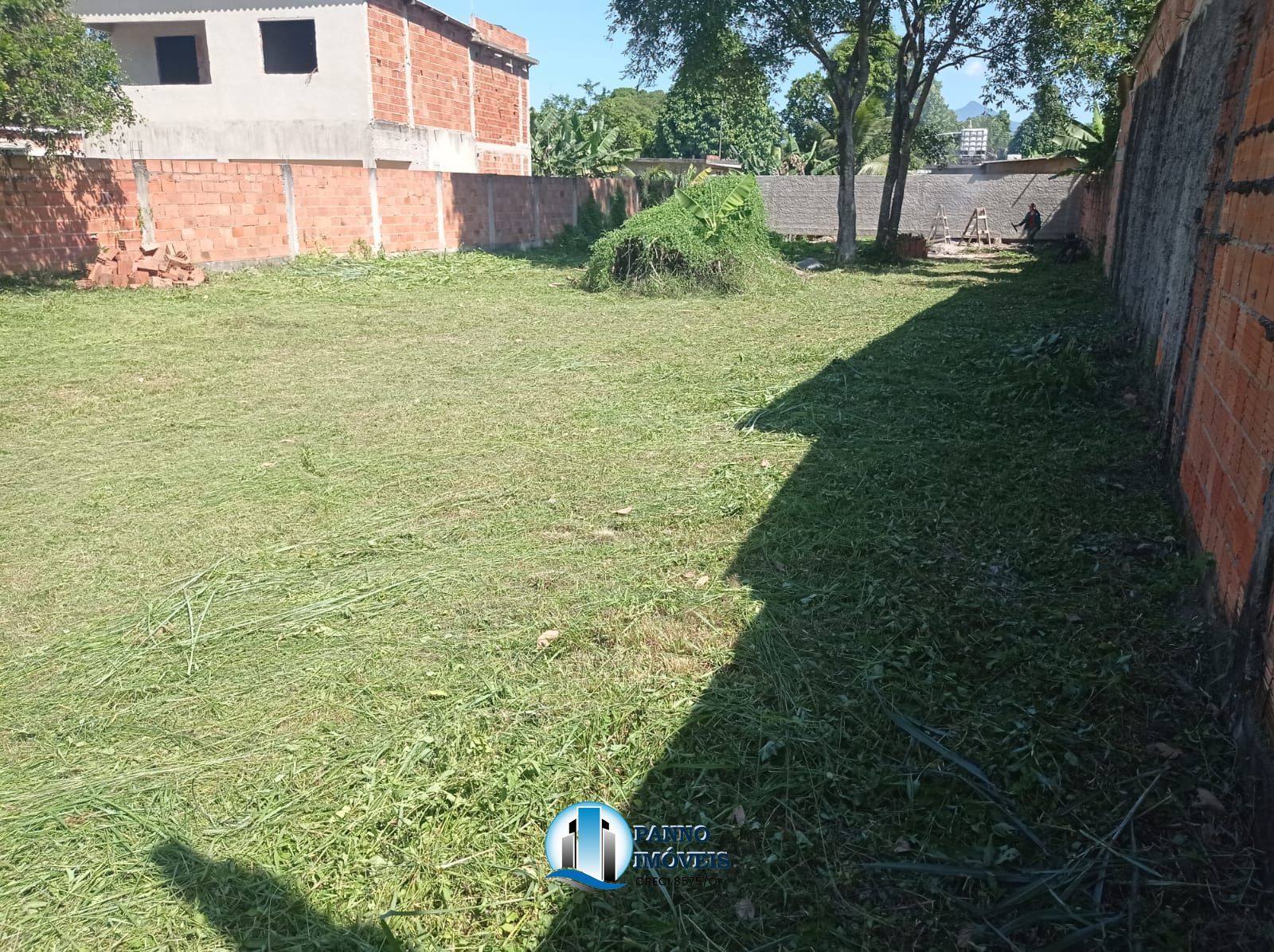 Terreno/Lote  venda  no Chcaras Rio-petrpolis - Duque de Caxias, RJ. Imveis