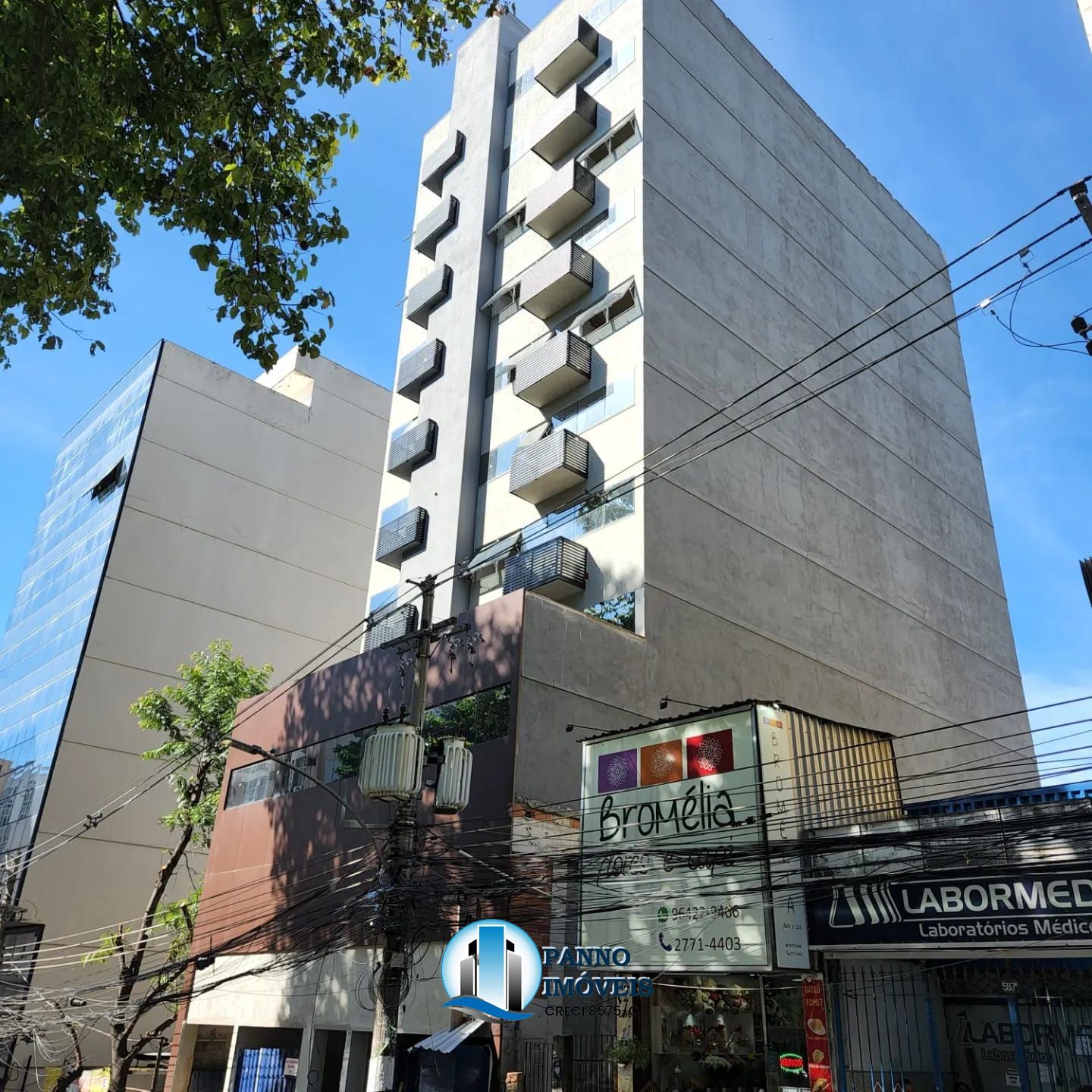 Conjunto Comercial-Sala para alugar com 3 quartos, 261m² - Foto 10
