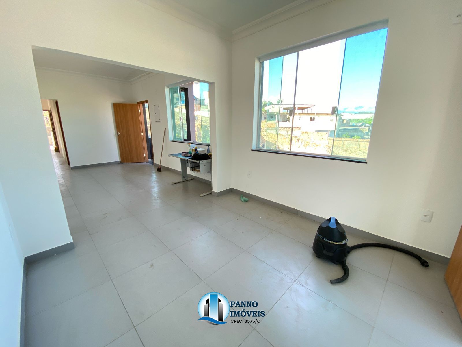 Conjunto Comercial-Sala para alugar com 3 quartos, 250m² - Foto 10