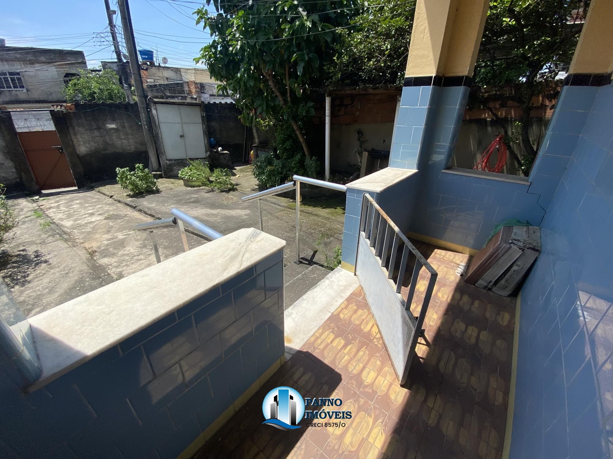 Casa com 2 Dormitórios para alugar, 90 m² por R$ 750,00 Casa com 2 Dormitórios para alugar, 90 m² por R$ 750,00