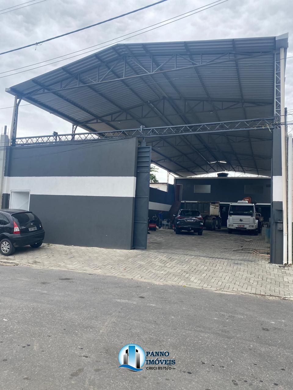 Pavilho/galpo/depsito para alugar  no Saracuruna - Duque de Caxias, RJ. Imveis