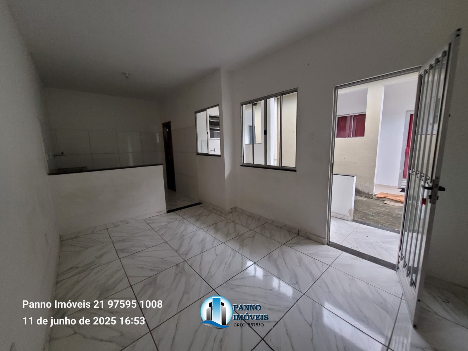 Kitinets/conjugados para alugar  no Saracuruna - Duque de Caxias, RJ. Imóveis