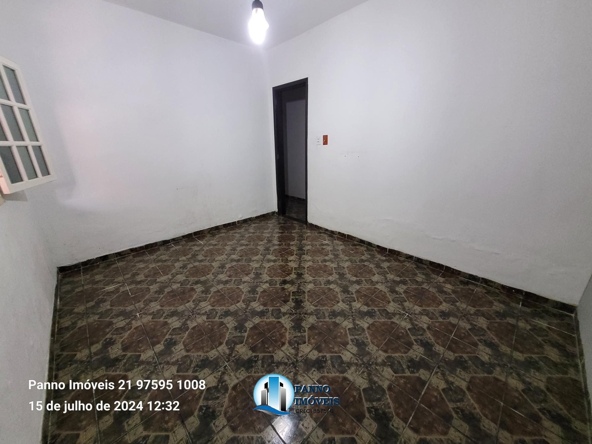 Casa para alugar com 2 quartos, 130m² - Foto 18