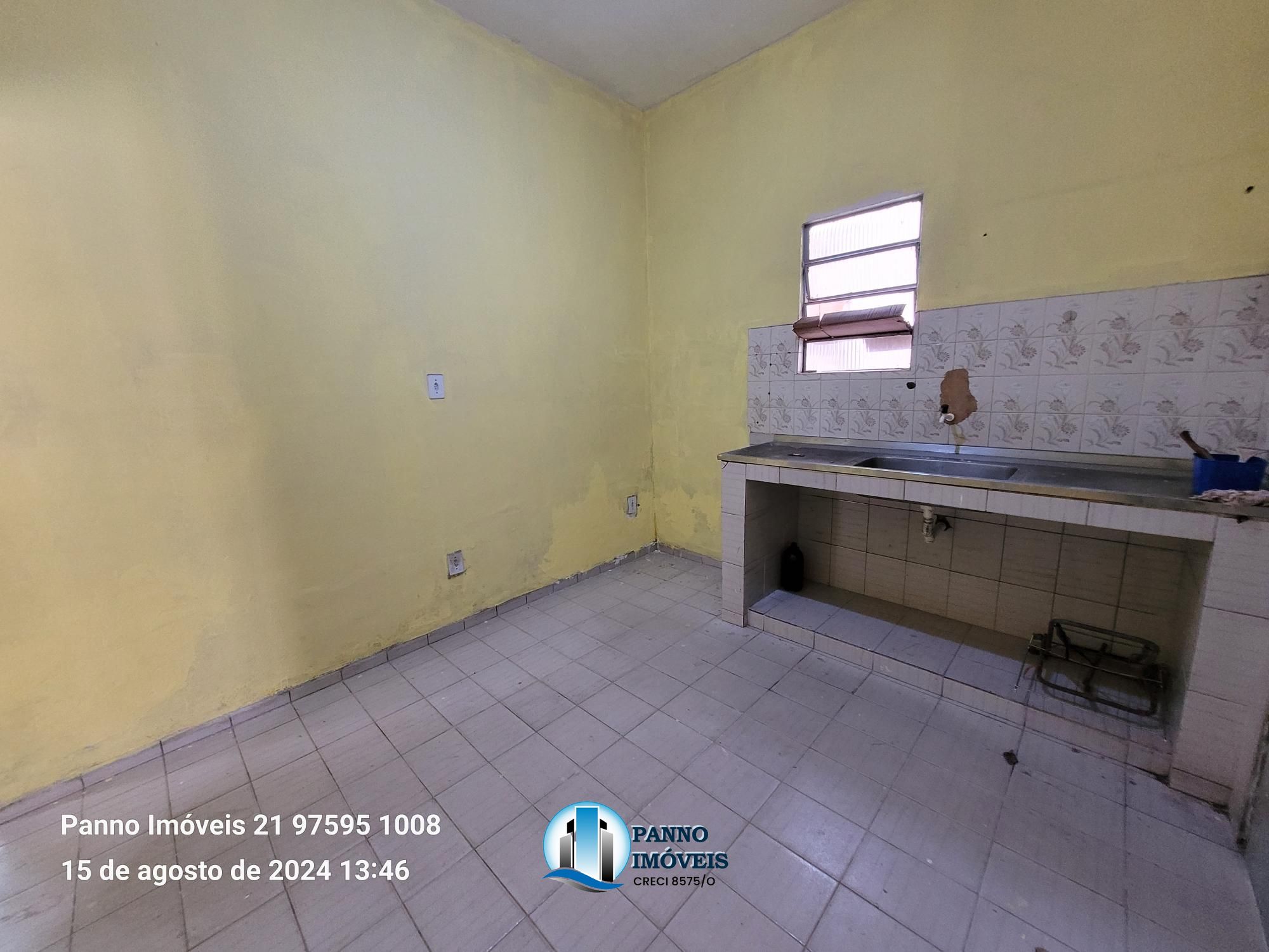 Casa para alugar com 2 quartos, 240m² - Foto 14