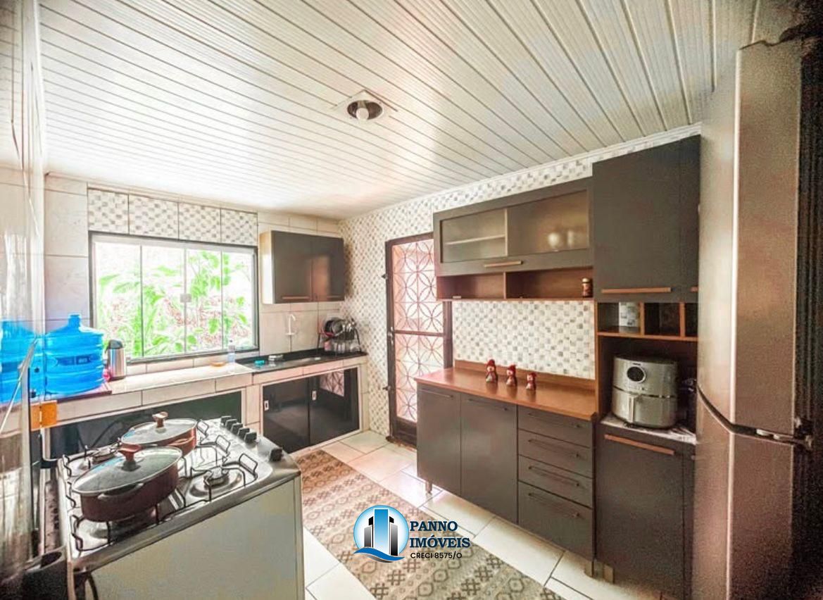 Casa com 3 Dormitórios à venda, 360 m² por R$ 400.000,00 Casa com 3 Dormitórios à venda, 360 m² por R$ 400.000,00