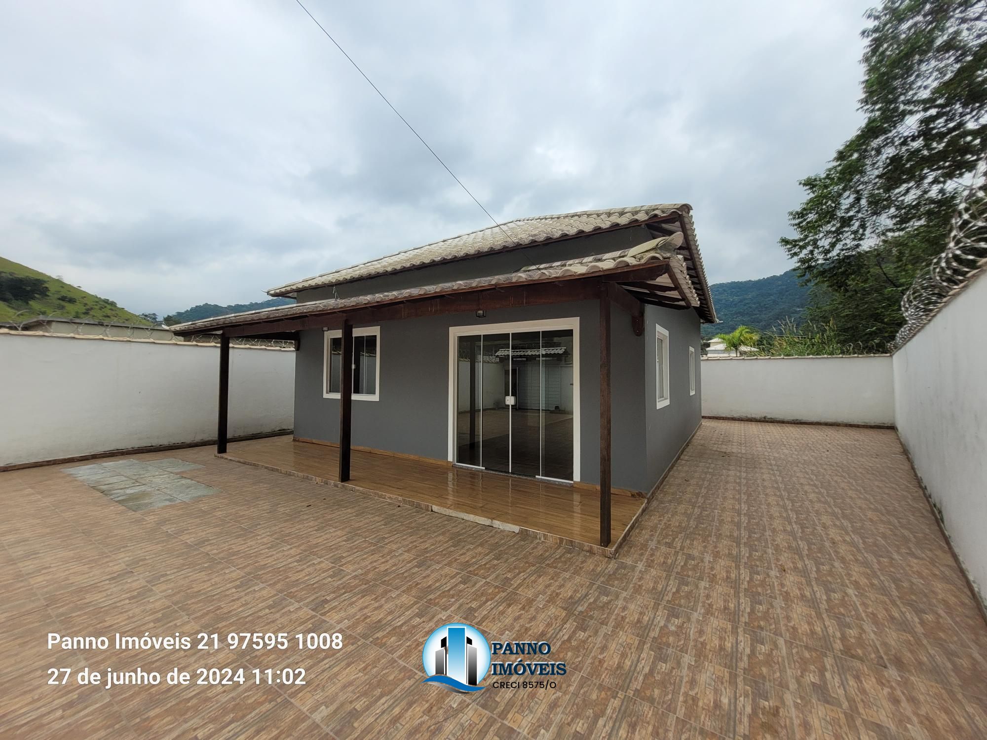 Casa para alugar  no Mantiquira - Duque de Caxias, RJ. Imveis