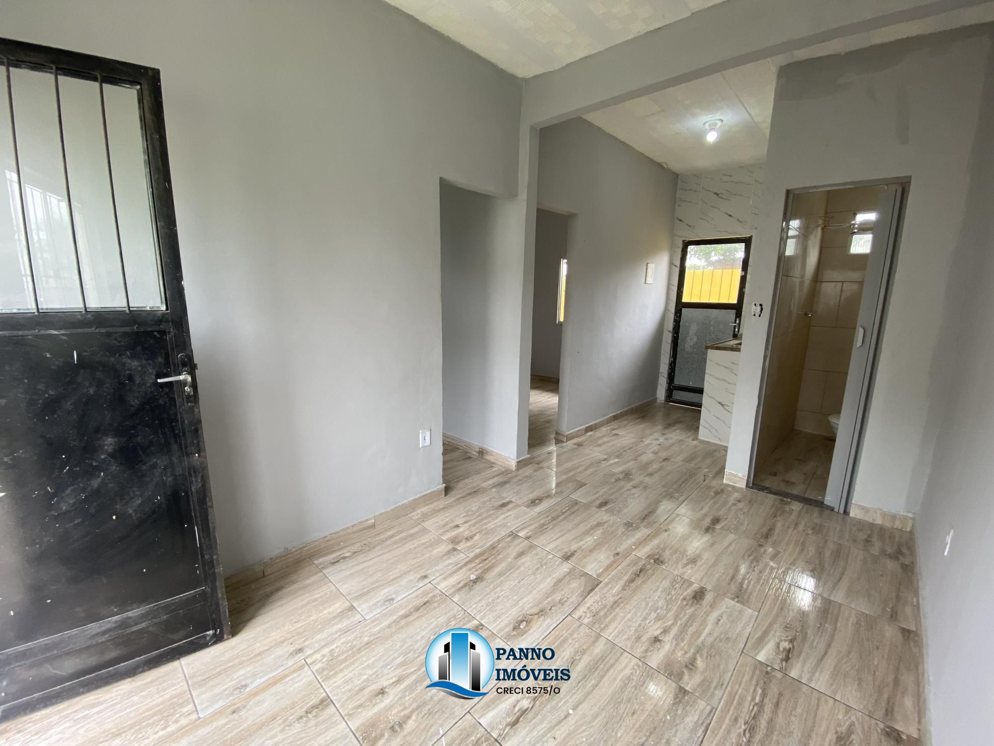 Casa com 2 Dormitórios para alugar, 65 m² por R$ 650,00 Casa com 2 Dormitórios para alugar, 65 m² por R$ 650,00