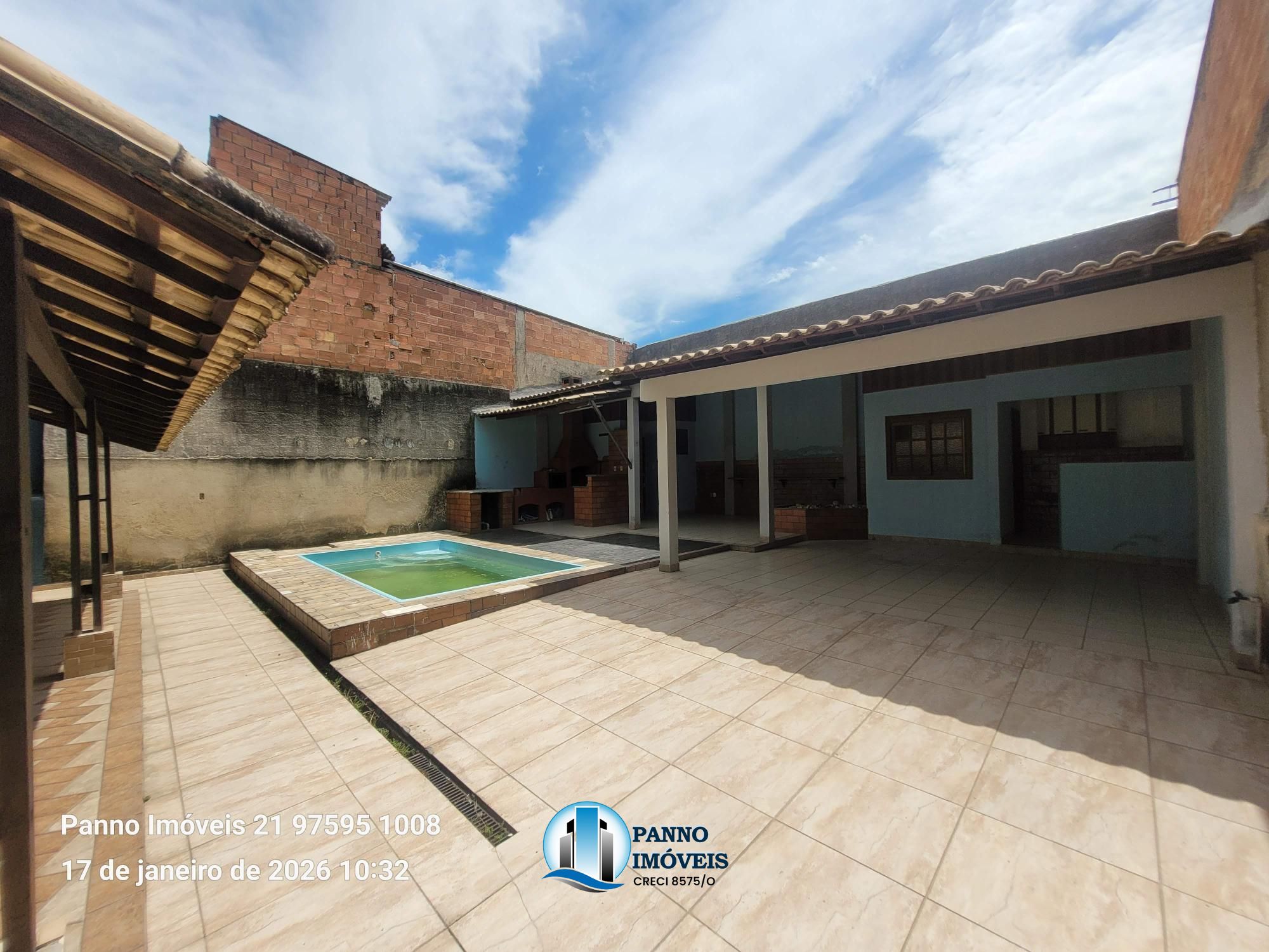 Casa com 3 Dormitórios à venda, 230 m² por R$ 790.000,00 Casa com 3 Dormitórios à venda, 230 m² por R$ 790.000,00
