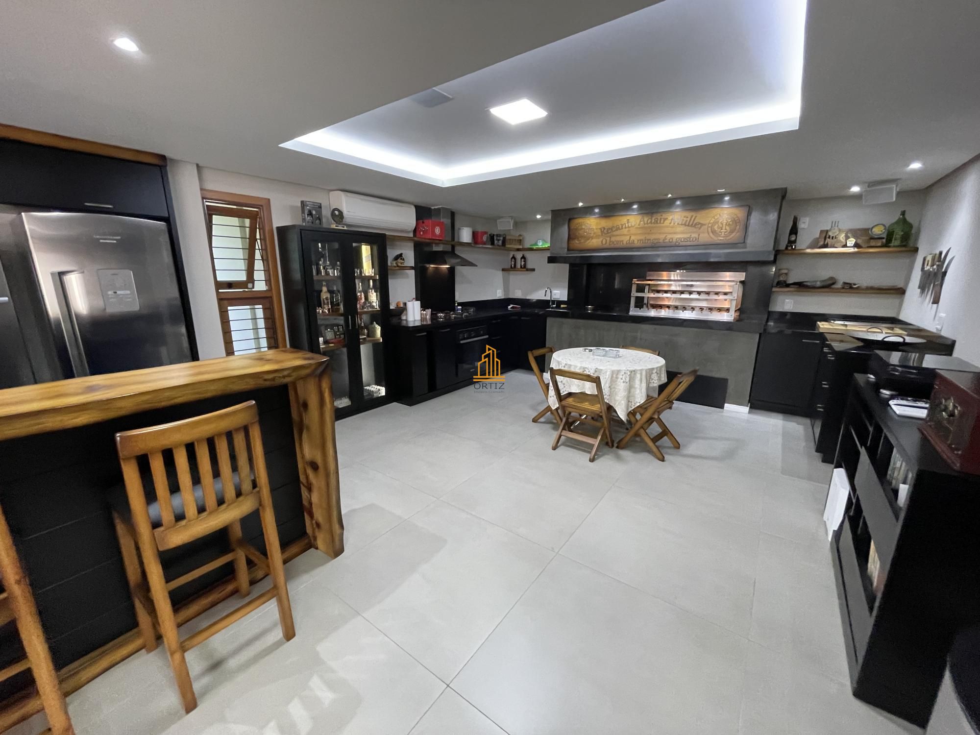 Casa, 3 quartos, 343 m² - Foto 37