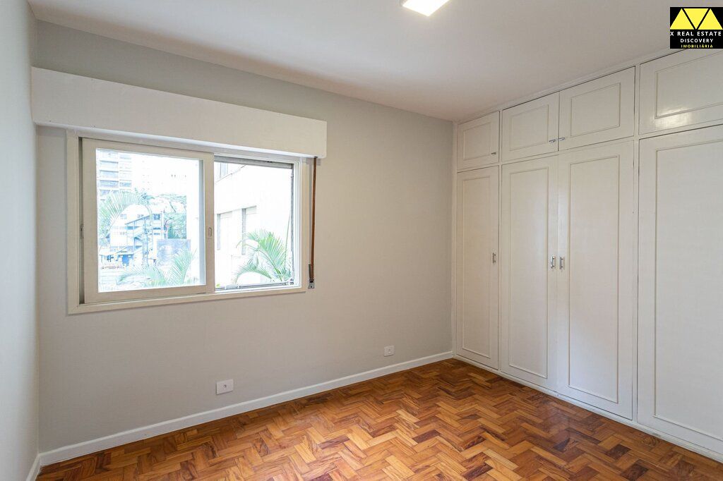 Apartamento à venda com 3 quartos, 135m² - Foto 6