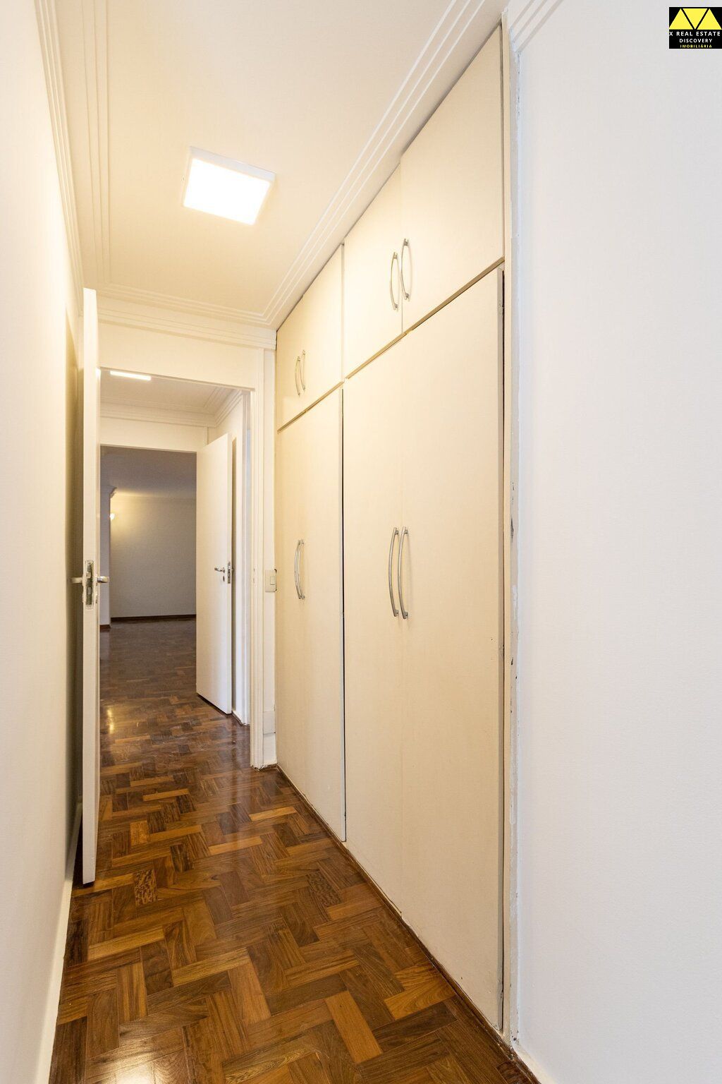 Apartamento à venda com 3 quartos, 116m² - Foto 10