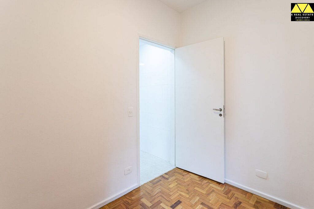 Apartamento à venda com 3 quartos, 187m² - Foto 13