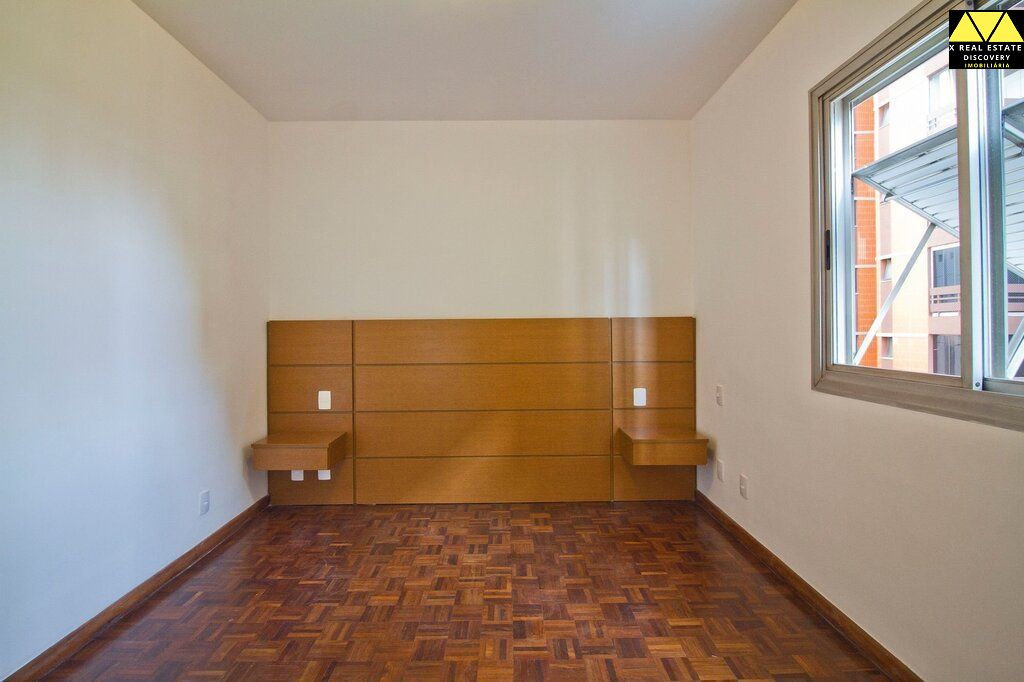 Apartamento à venda com 3 quartos, 106m² - Foto 10