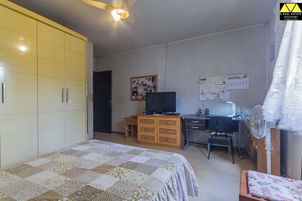 Casa à venda com 3 quartos, 300m² - Foto 16