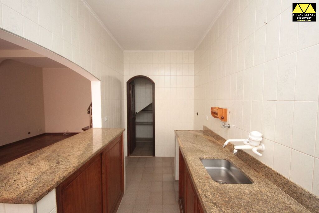 Casa, 4 quartos, 200 m² - Foto 25