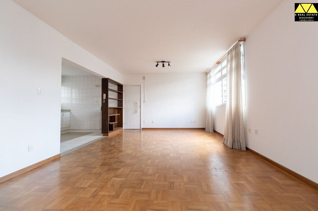 Apartamento à venda com 3 quartos, 140m² - Foto 27