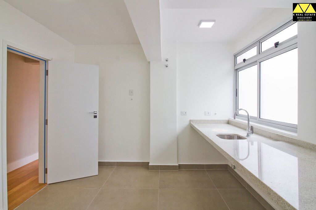 Apartamento à venda com 2 quartos, 67m² - Foto 12