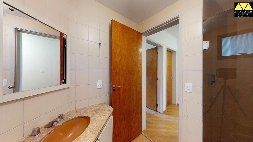 Apartamento à venda com 4 quartos, 196m² - Foto 31