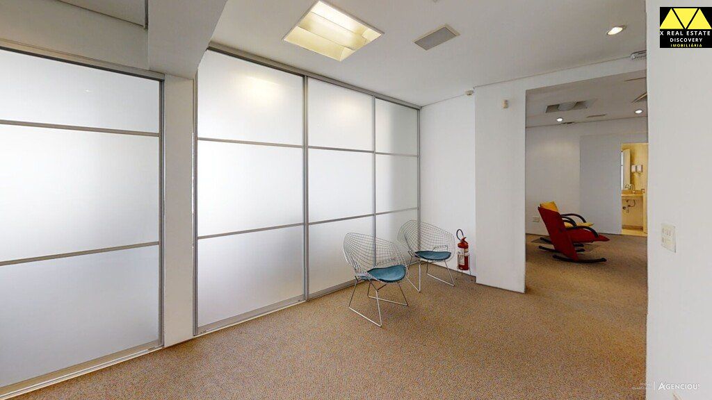 Apartamento à venda com 6 quartos, 223m² - Foto 3