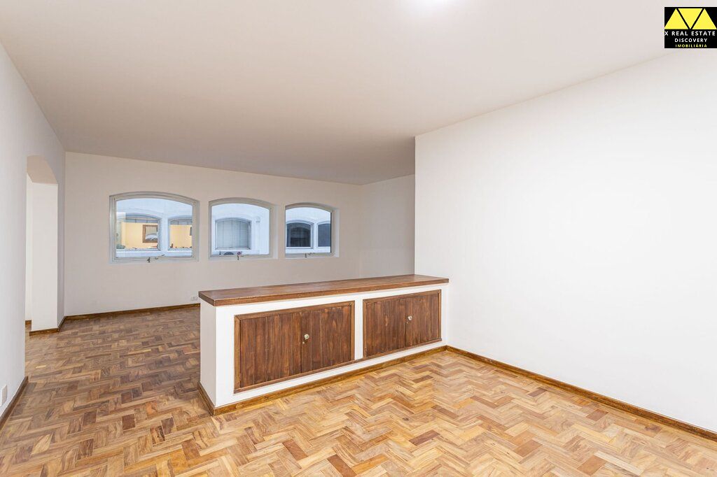 Apartamento à venda com 2 quartos, 130m² - Foto 1