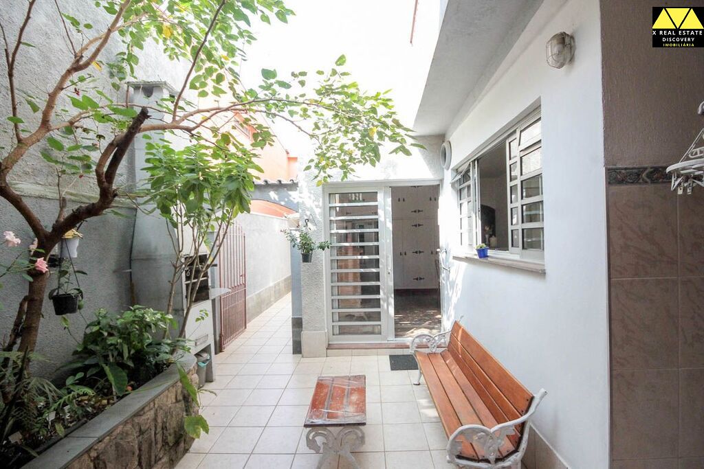 Casa à venda com 3 quartos, 248m² - Foto 35