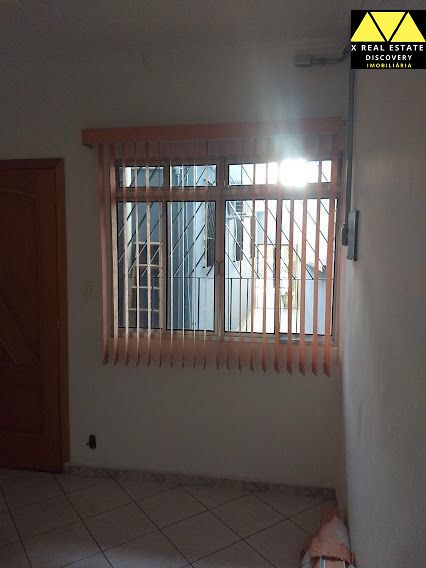 Casa à venda com 1 quarto, 75m² - Foto 12