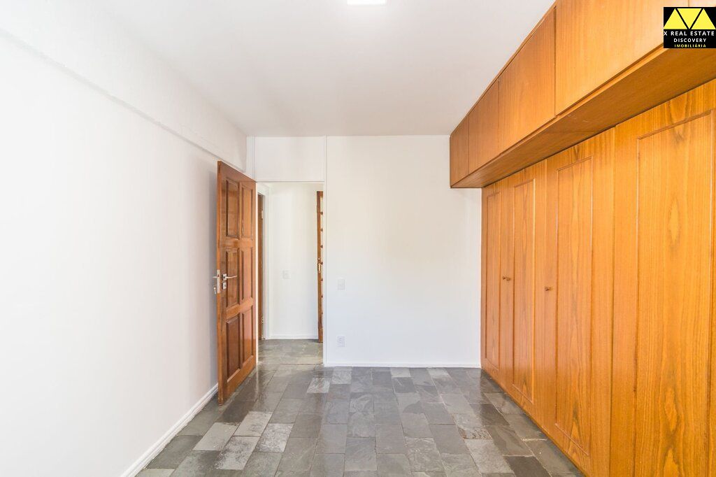 Apartamento à venda com 3 quartos, 121m² - Foto 22