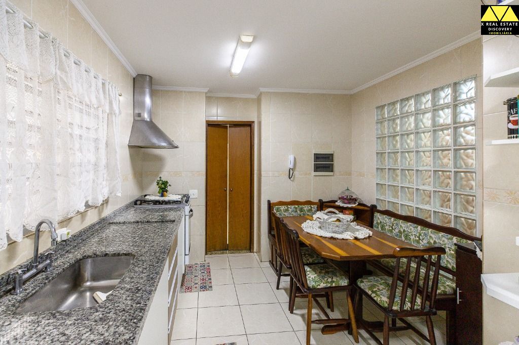 Apartamento à venda com 3 quartos, 185m² - Foto 31