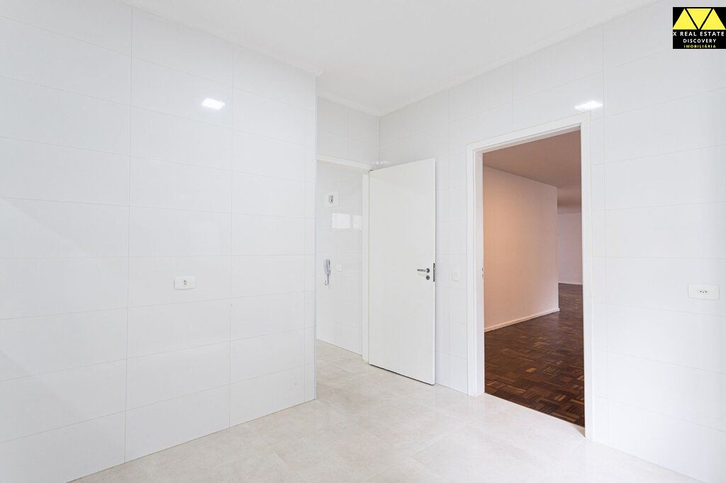 Apartamento à venda com 3 quartos, 187m² - Foto 29