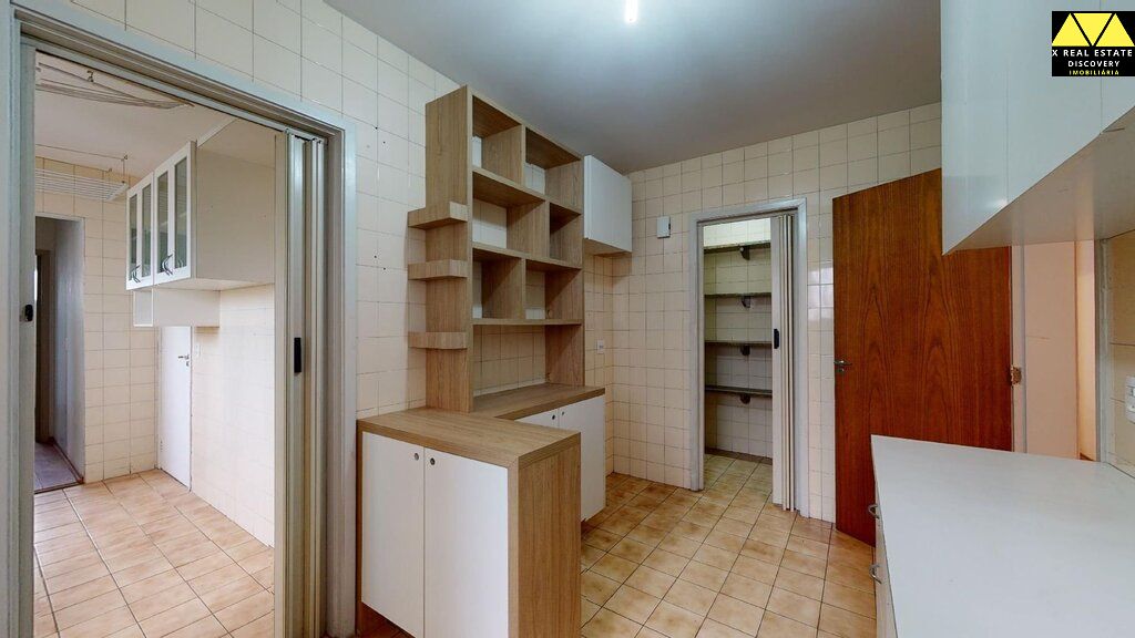 Apartamento à venda com 4 quartos, 196m² - Foto 55