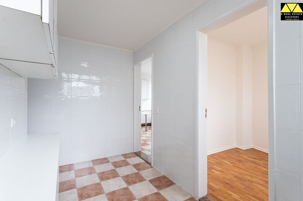 Apartamento à venda com 3 quartos, 137m² - Foto 23