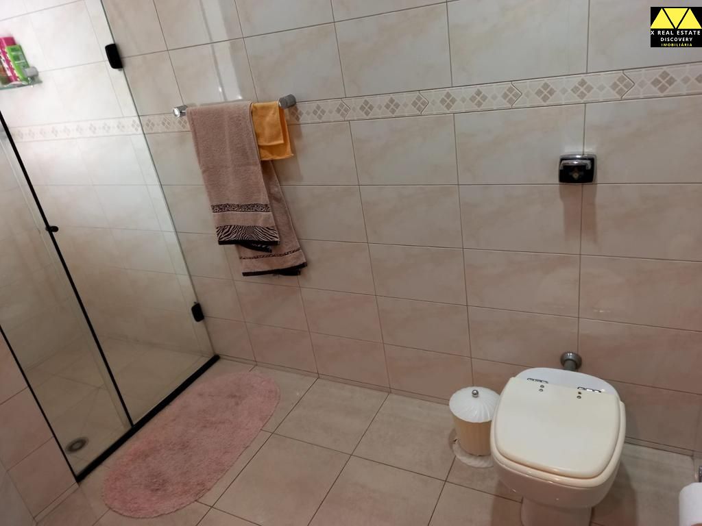 Cobertura à venda com 3 quartos, 214m² - Foto 16