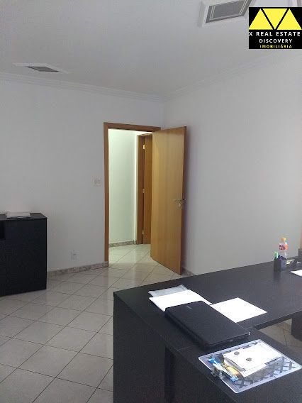 Casa à venda com 1 quarto, 75m² - Foto 9