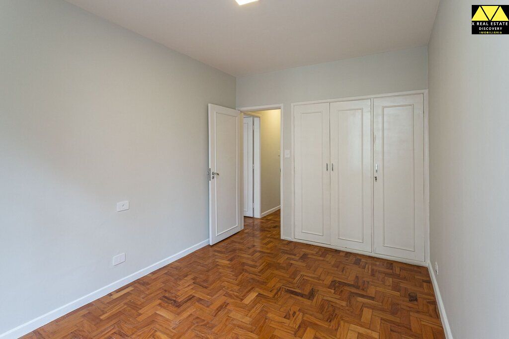 Apartamento à venda com 3 quartos, 135m² - Foto 9