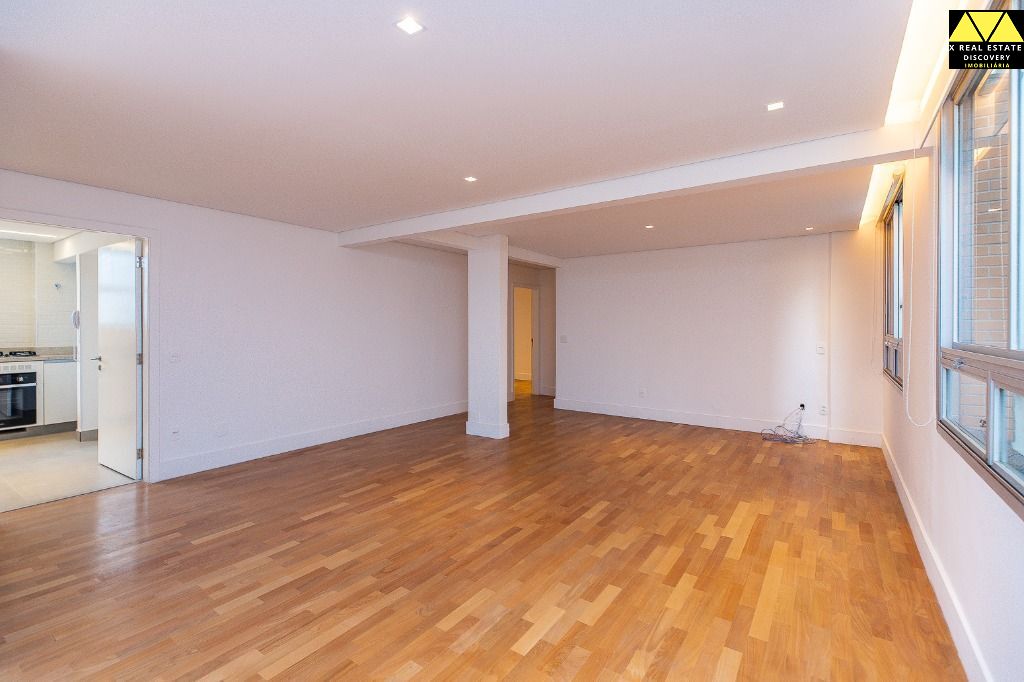 Apartamento à venda com 2 quartos, 101m² - Foto 3