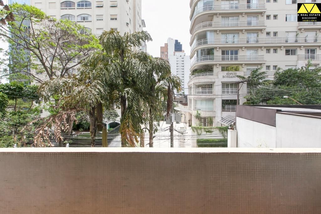 Apartamento à venda com 3 quartos, 198m² - Foto 8