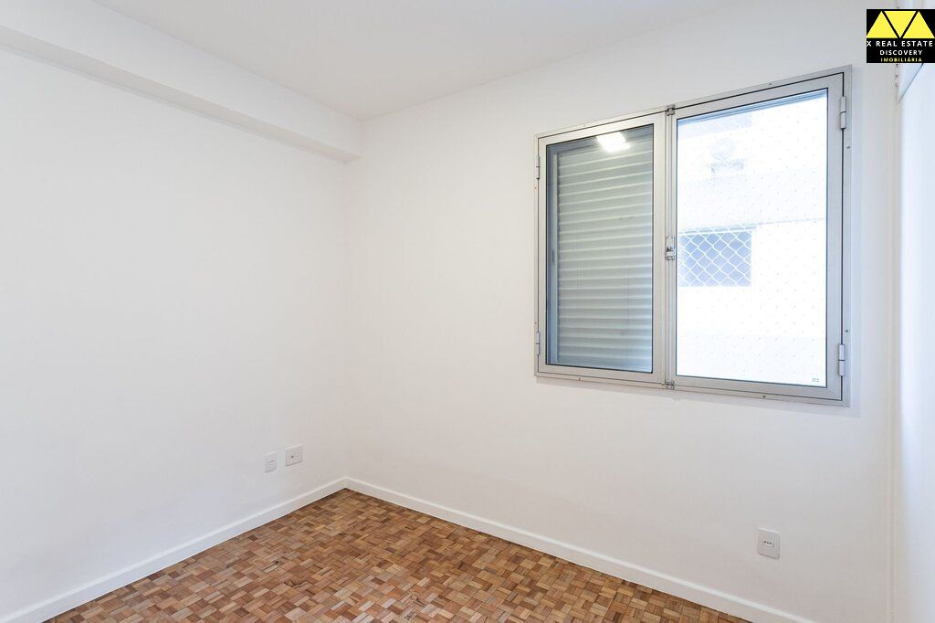 Apartamento à venda com 3 quartos, 126m² - Foto 3