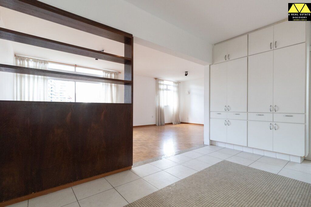 Apartamento à venda com 3 quartos, 140m² - Foto 13