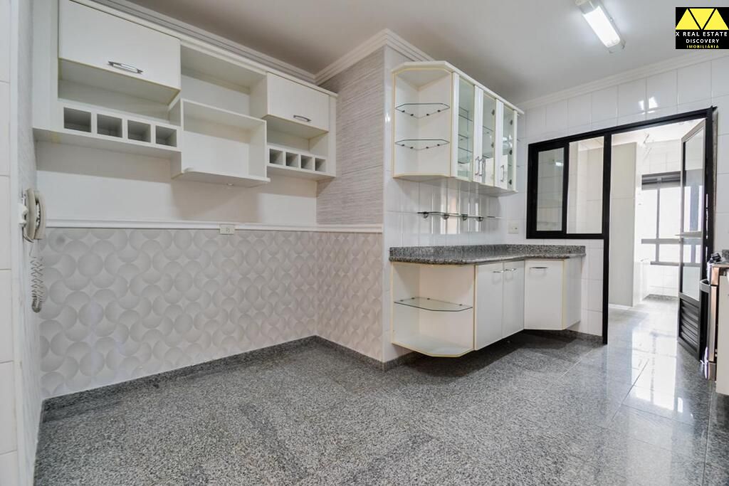 Apartamento à venda com 3 quartos, 127m² - Foto 28