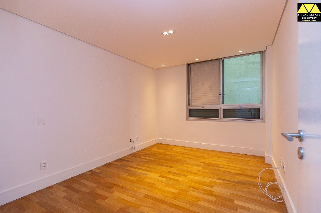 Apartamento à venda com 2 quartos, 101m² - Foto 11