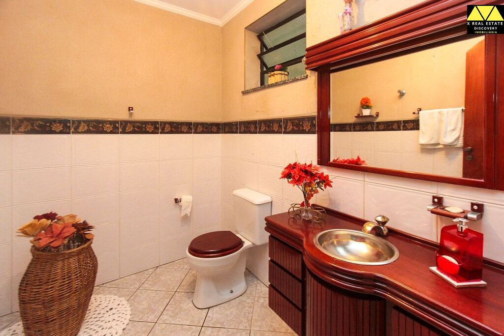 Casa à venda com 4 quartos, 208m² - Foto 20