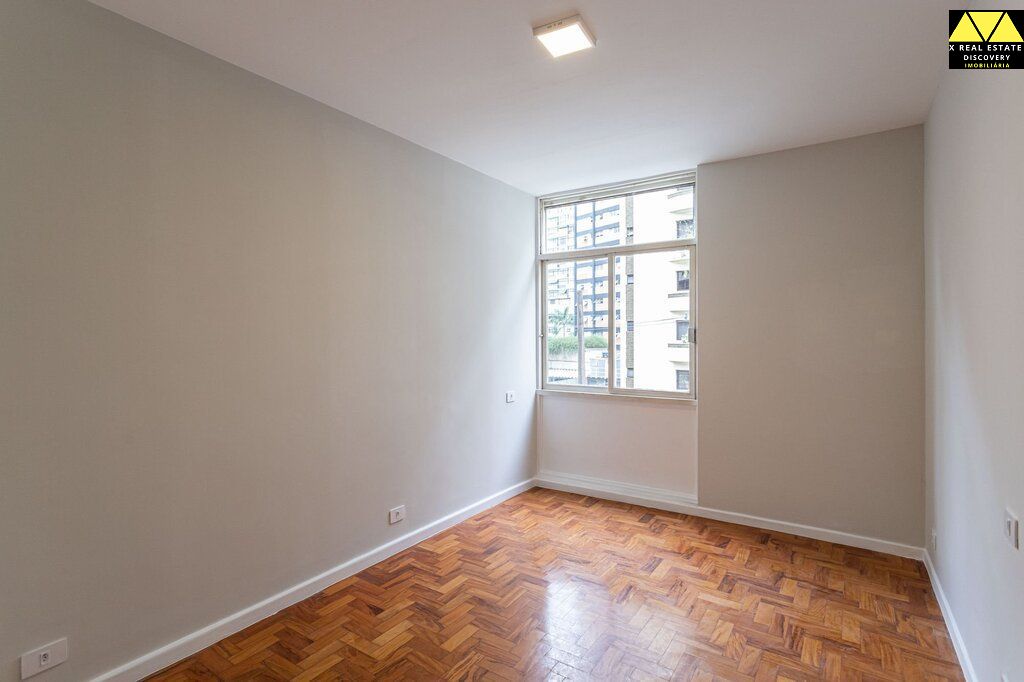 Apartamento à venda com 3 quartos, 135m² - Foto 10