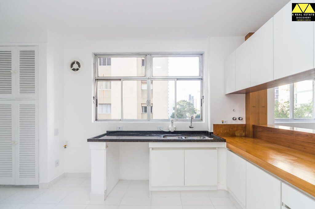 Apartamento à venda com 3 quartos, 189m² - Foto 33