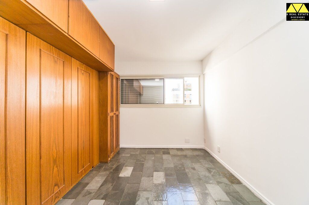 Apartamento à venda com 3 quartos, 121m² - Foto 16