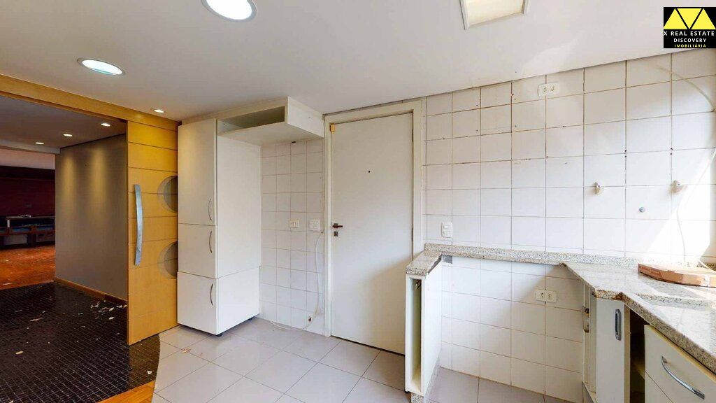 Apartamento à venda com 3 quartos, 125m² - Foto 12