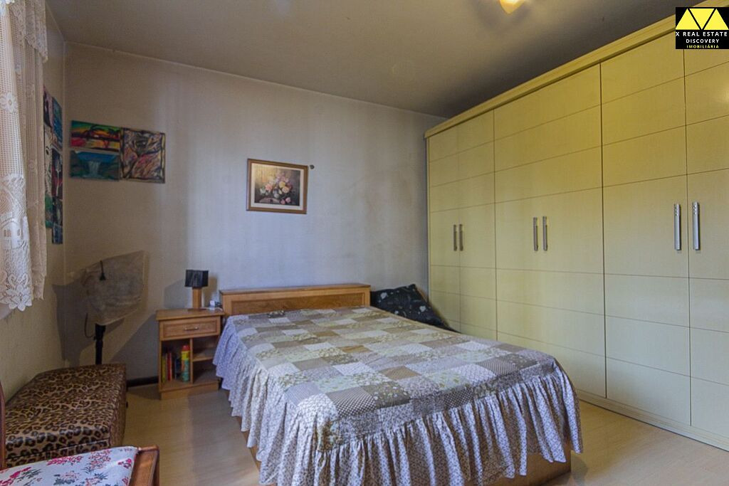 Casa à venda com 3 quartos, 300m² - Foto 15