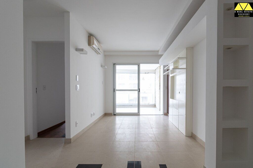 Apartamento à venda com 2 quartos, 65m² - Foto 1