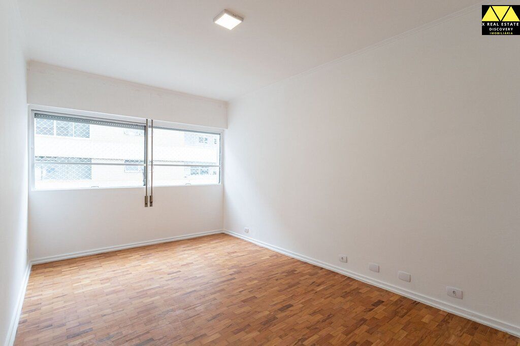 Apartamento à venda com 3 quartos, 137m² - Foto 13